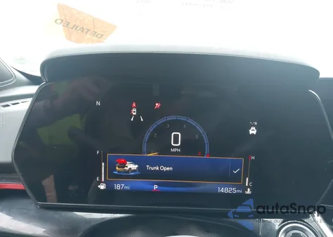 2024 Chevrolet Trax Fwd 2Rs z USA, uszkodzony, nr VIN KL77LJE25RC184558